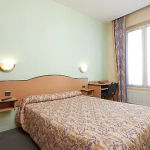  Hotel Ferney Republique Francja